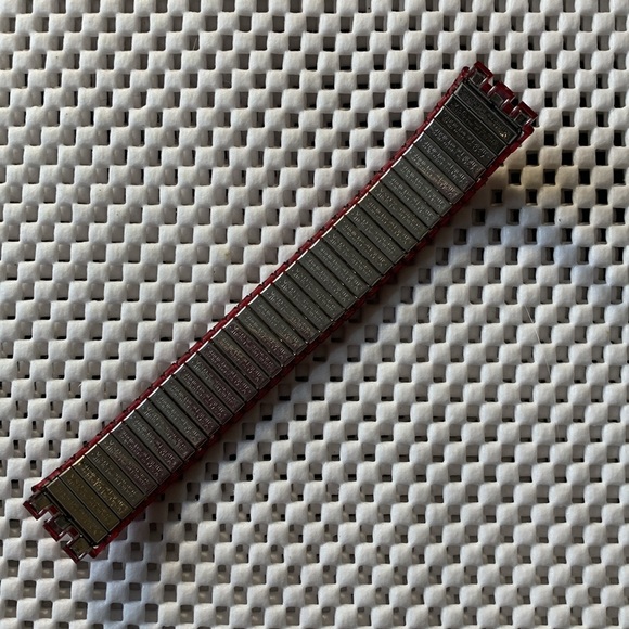 Swatch Watch Flex Red Strap - Gent model size - 17mm  (Strap only) - Picture 2 of 3